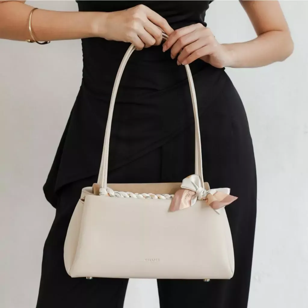 Liora Shoulder Bag – Ivory thumbnail 2